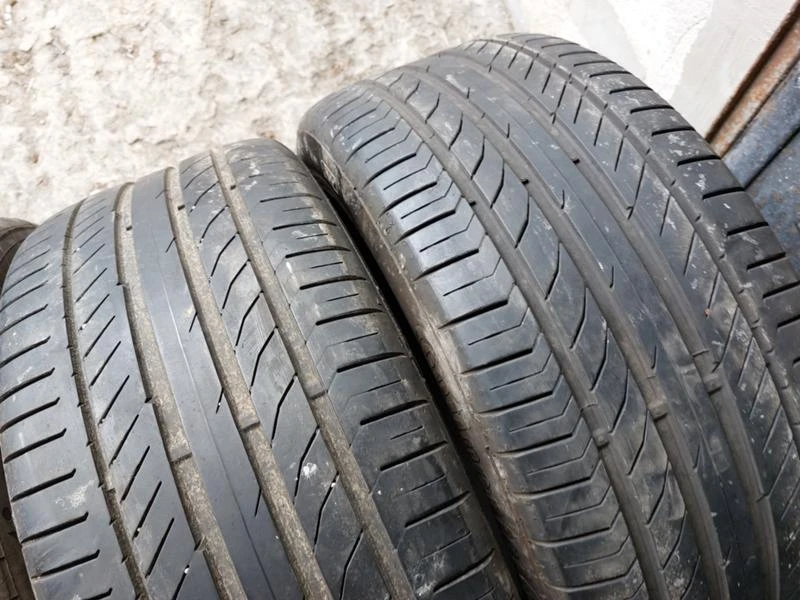 Гуми Летни 255/45R19, снимка 3 - Гуми и джанти - 36791262