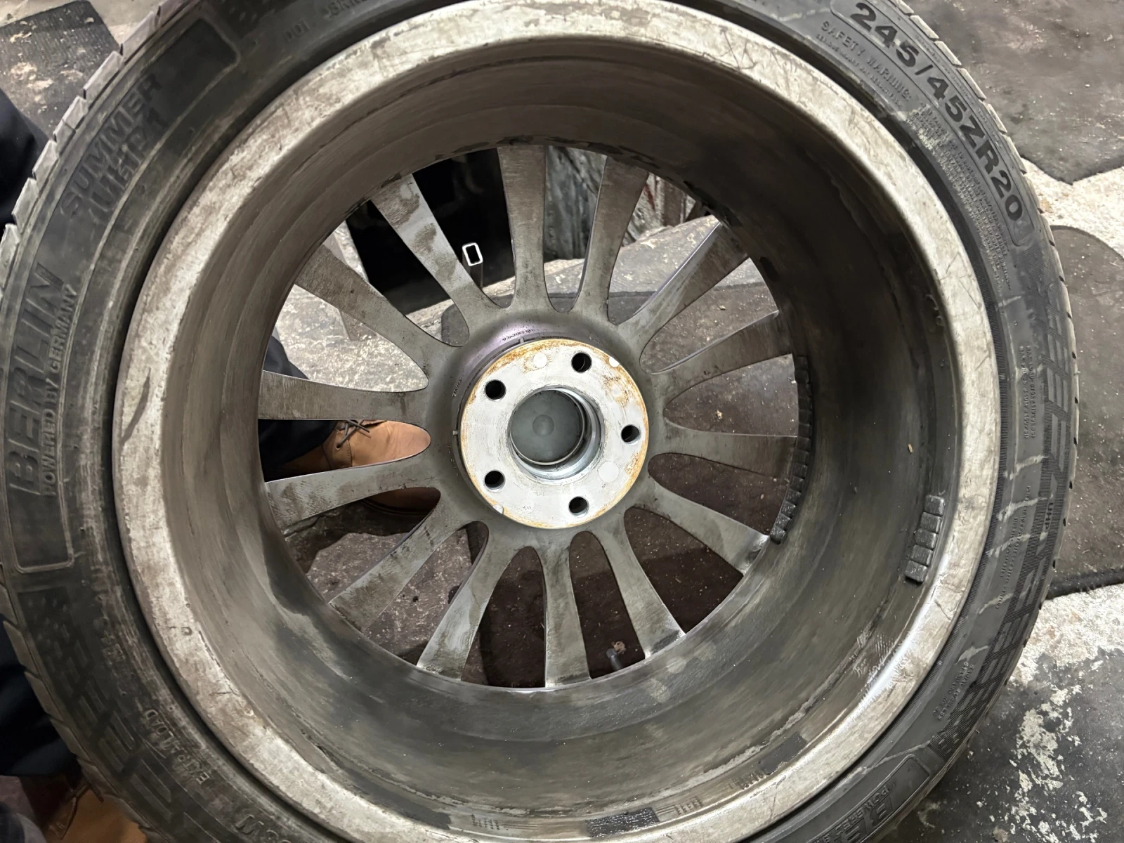 ���� � ������ 245/45R20 �� BMW 740 | Mobile.bg � ����������� 14