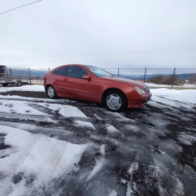 Mercedes-Benz C 200, снимка 2