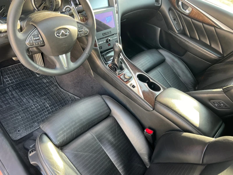 Infiniti Q50 SPORT БЯЛА ПЕРЛА 365к.с, снимка 6 - Автомобили и джипове - 48334650