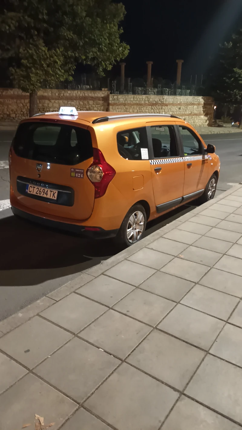 Dacia Lodgy, снимка 2 - Автомобили и джипове - 49593248