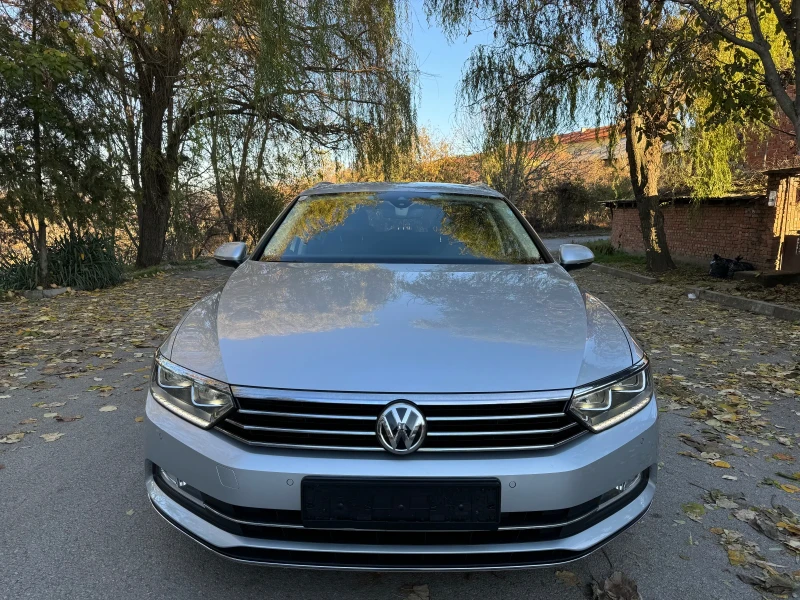 VW Passat 2.0 TDI* Highline* DSG, снимка 2 - Автомобили и джипове - 48001226