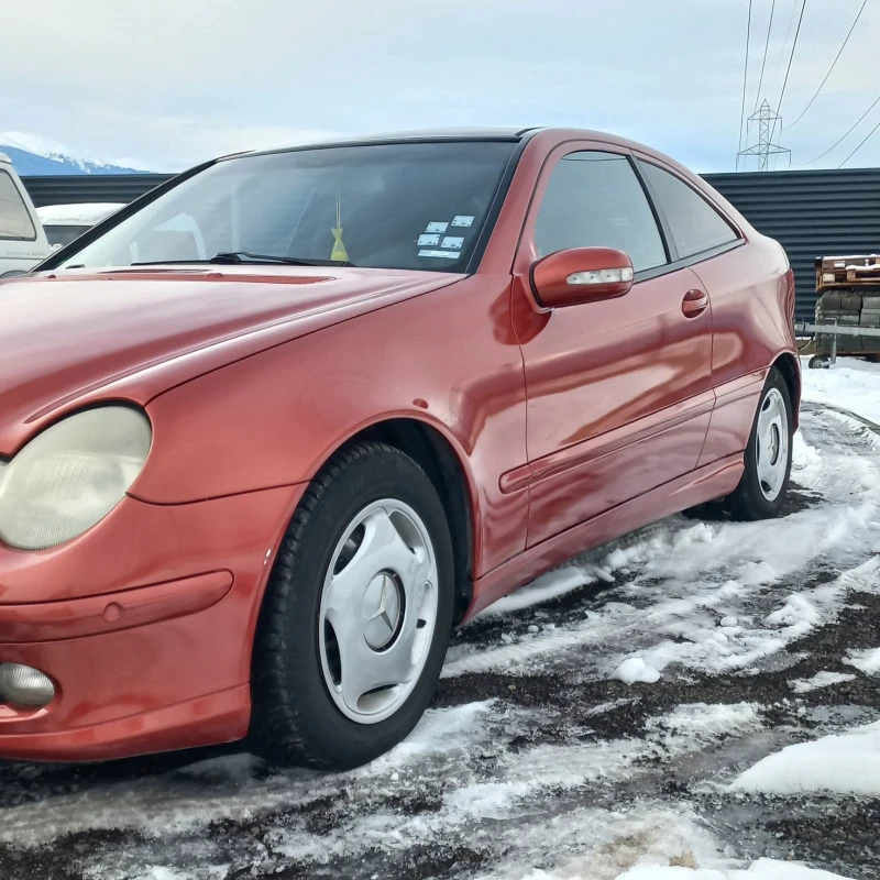 Mercedes-Benz C 200, снимка 8 - Автомобили и джипове - 48475603