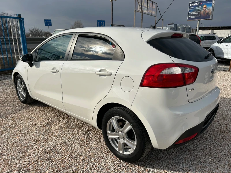 Kia Rio 1.4 Германия, снимка 6 - Автомобили и джипове - 49222996