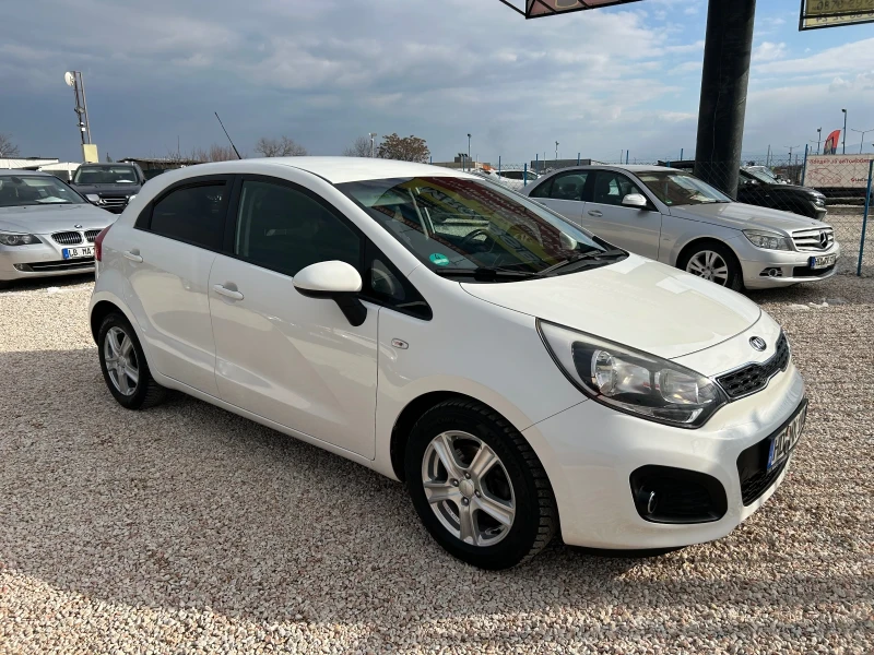 Kia Rio 1.4 Германия, снимка 4 - Автомобили и джипове - 49222996