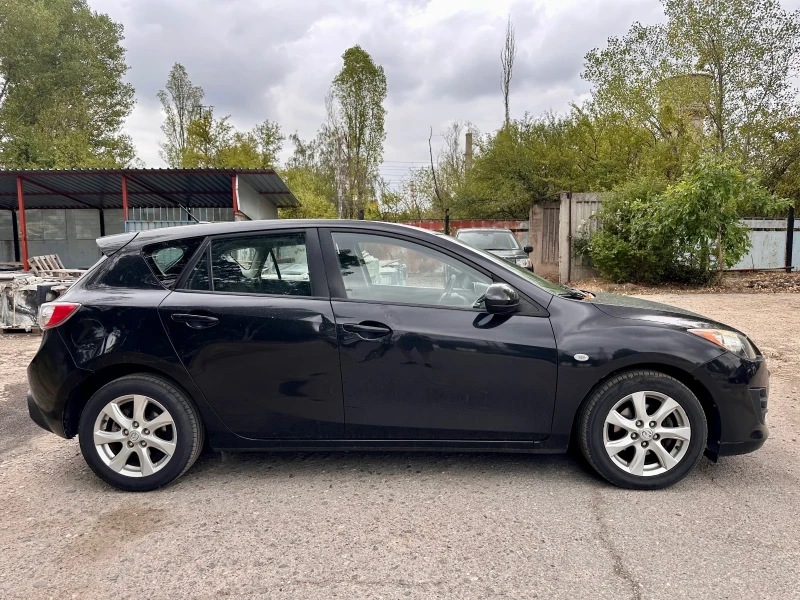 Mazda 3 1.6 LPG, снимка 4 - Автомобили и джипове - 52422562