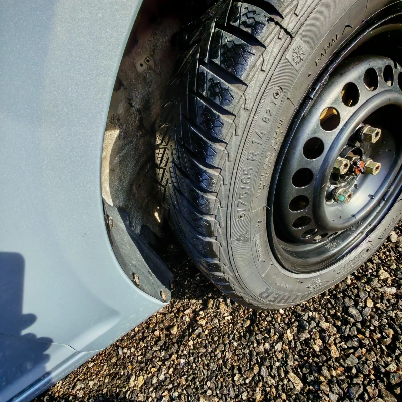 Hyundai Accent 1.4i GasBRC, снимка 6 - Автомобили и джипове - 52840580