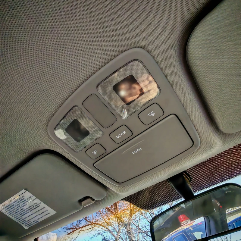 Hyundai Accent 1.4i GasBRC, снимка 9 - Автомобили и джипове - 52840580