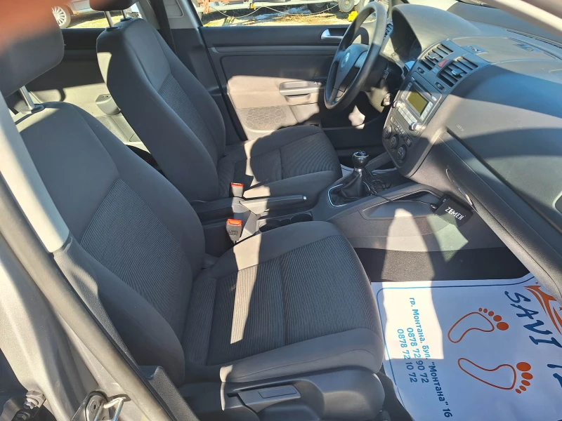 VW Golf 1.4i klima, снимка 12 - Автомобили и джипове - 52935757