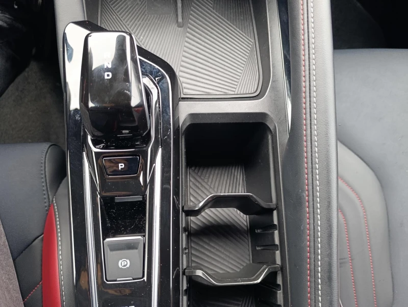 Geely Coolray 1.5 GF 7 DCT В Гаранция до 12/28 година!, снимка 14 - Автомобили и джипове - 53023053