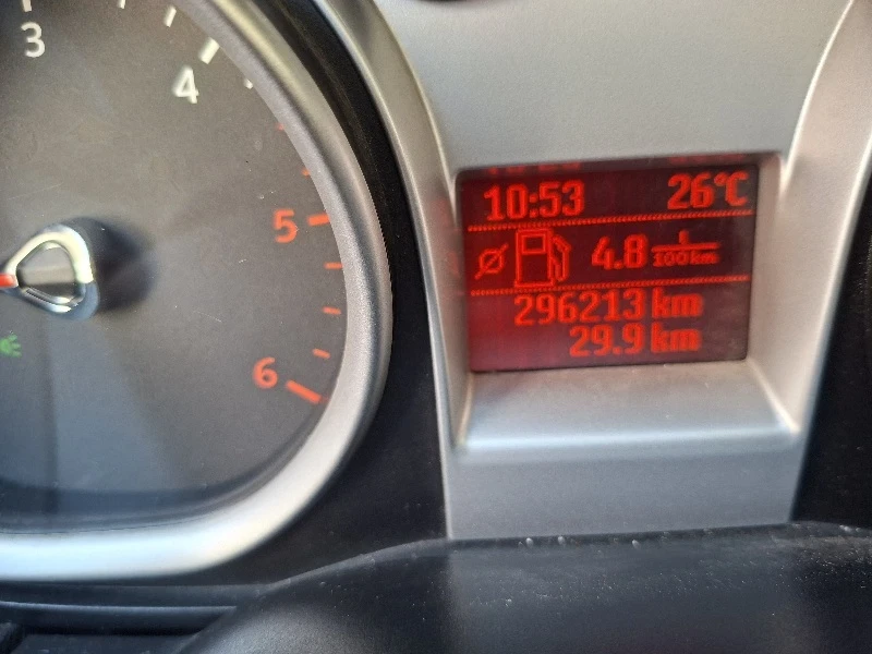 Ford C-max 1.6 TDCI, снимка 5 - Автомобили и джипове - 55594115