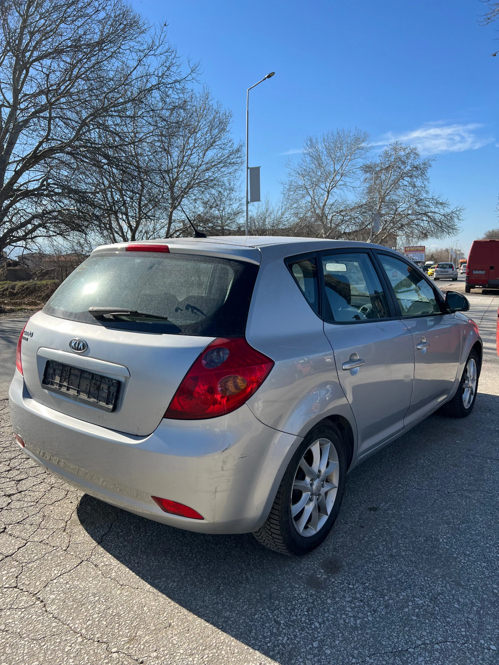 Kia Ceed 1.6i/1.4i - изображение 7