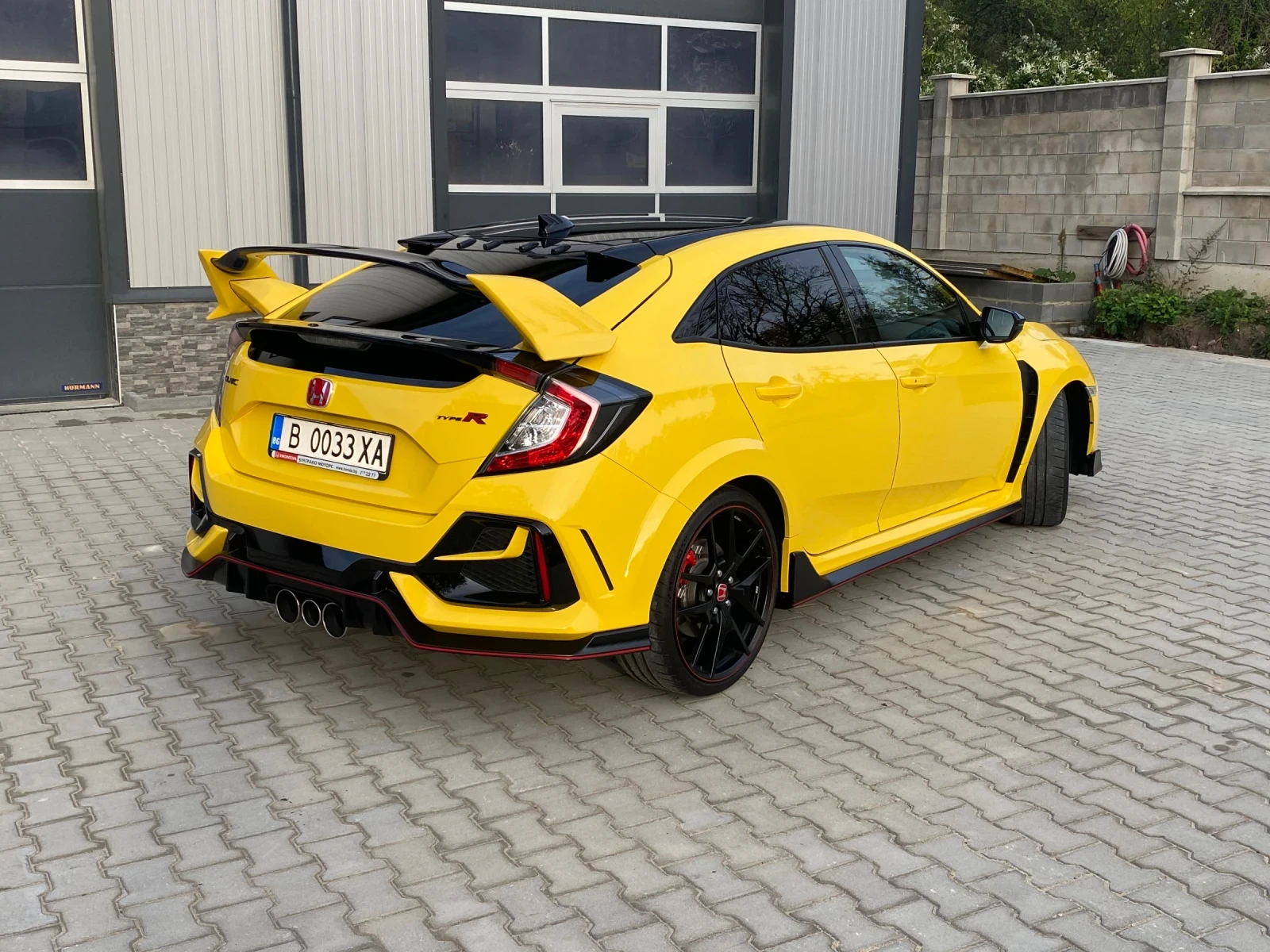 Honda Civic Type R Limited Edition - изображение 6