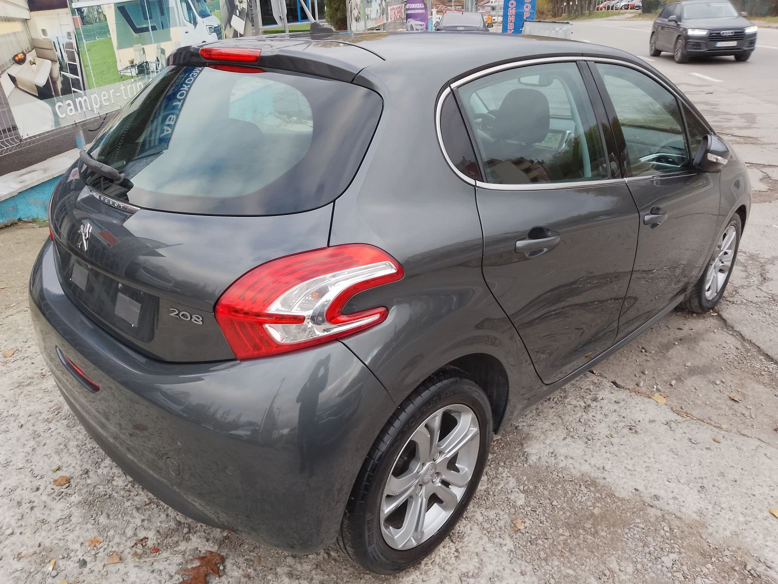 Peugeot 208 1.2 ALLURE/NAVI/KLIMATRONIK - изображение 5