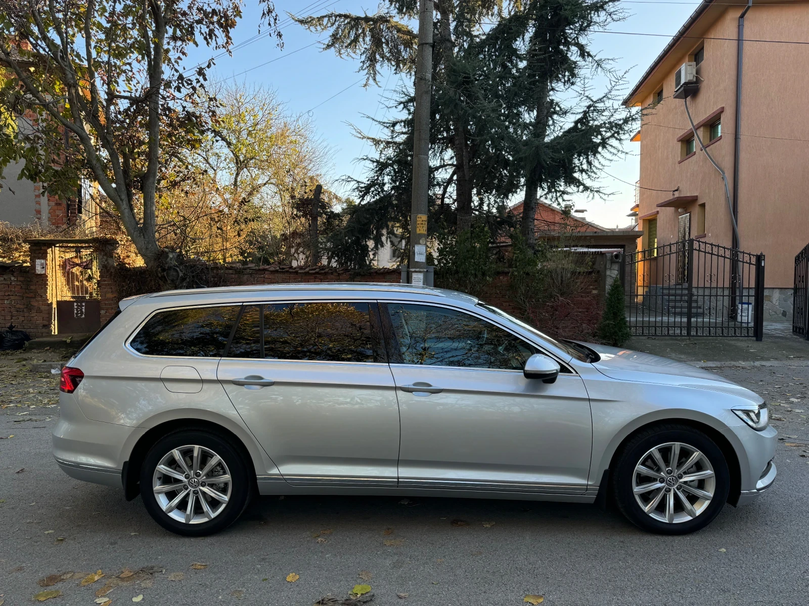 VW Passat 2.0 TDI* Highline* DSG - изображение 5