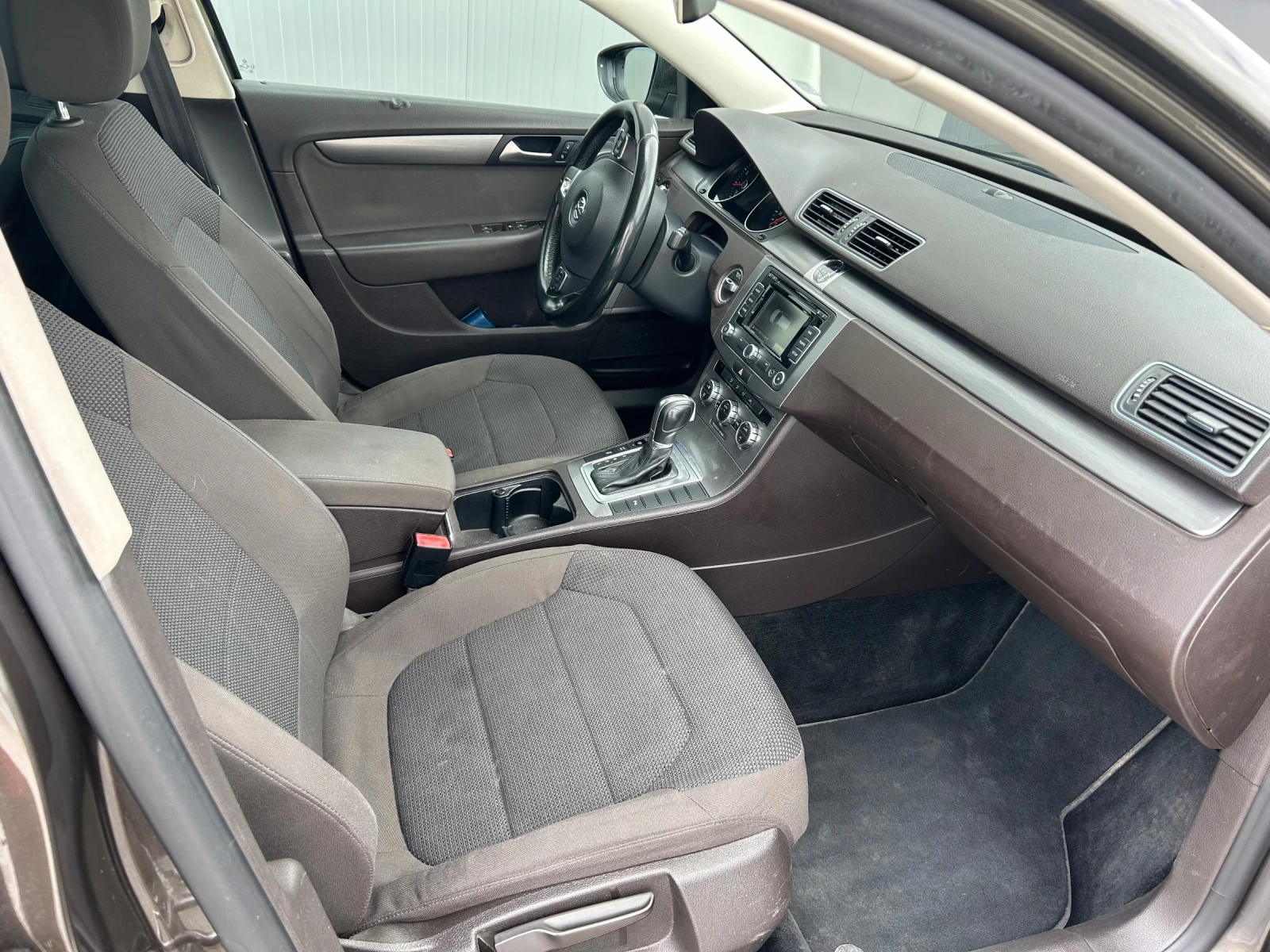 VW Passat 1.4 TFI ECO FUEL  - изображение 7