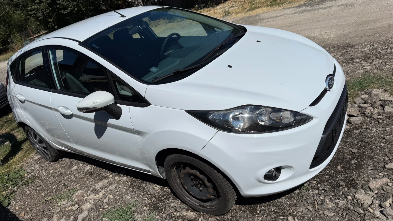Ford Fiesta 1.4 TDCi 68 к.с. 2010г. - изображение 2