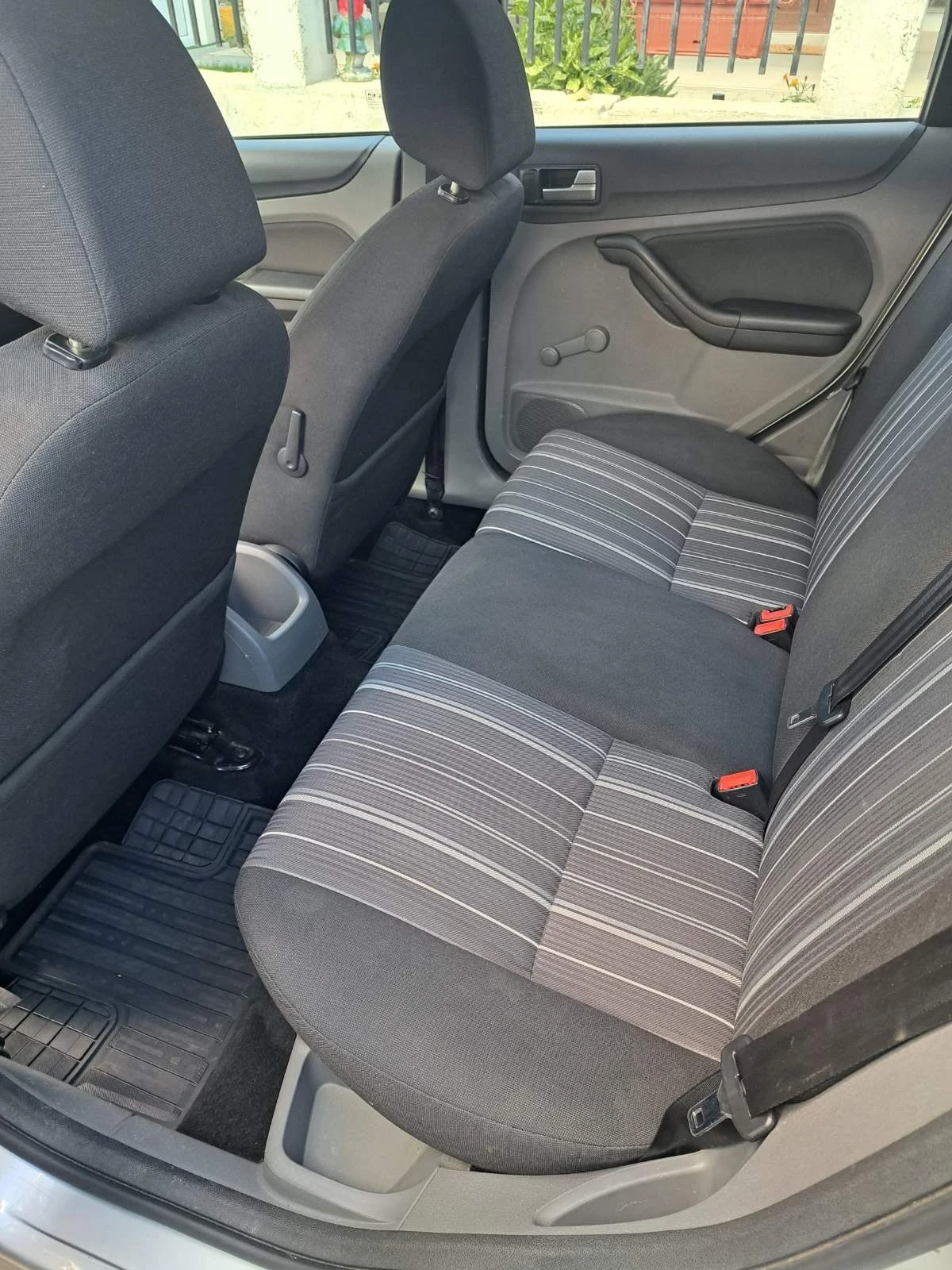 Ford Focus  - изображение 9