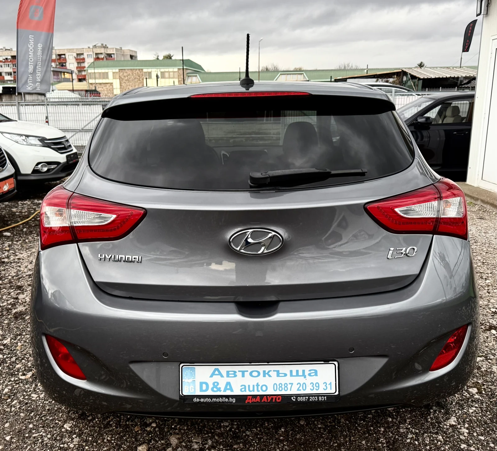 Hyundai I30 1.6CRDI Facelift Швейцария - изображение 6