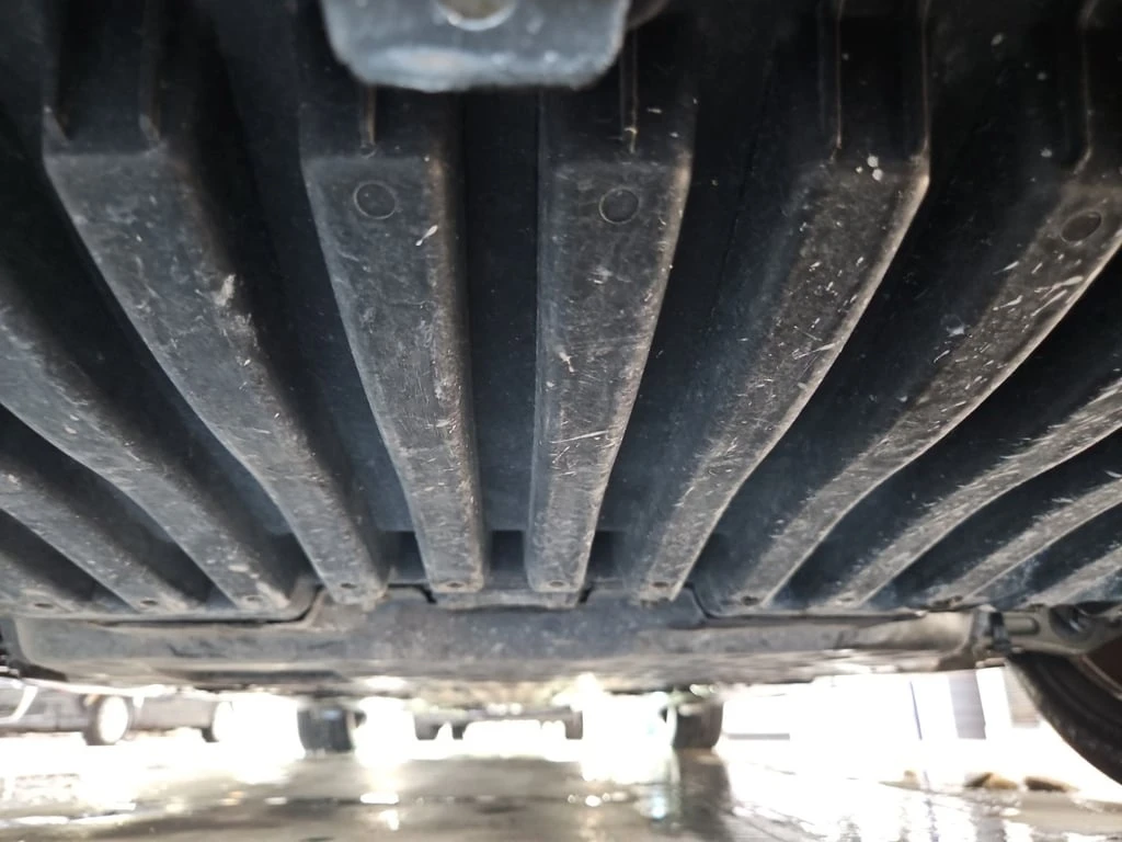 Mercedes-Benz E 300 * SPORT * CARFAX * ��� ������������ ������ | Mobile.bg � ����������� 15