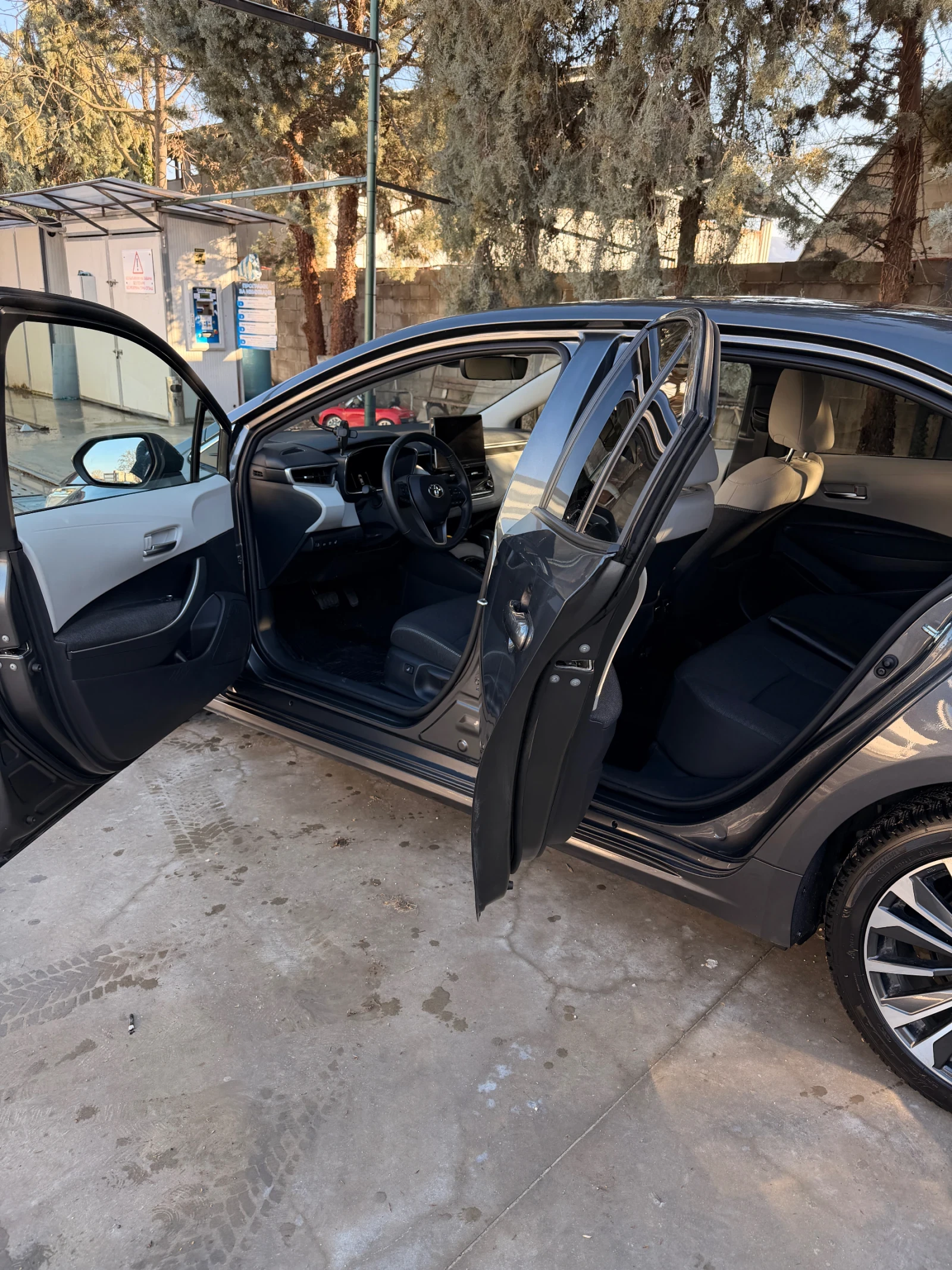 Toyota Corolla Executive Plus | Mobile.bg � ����������� 11