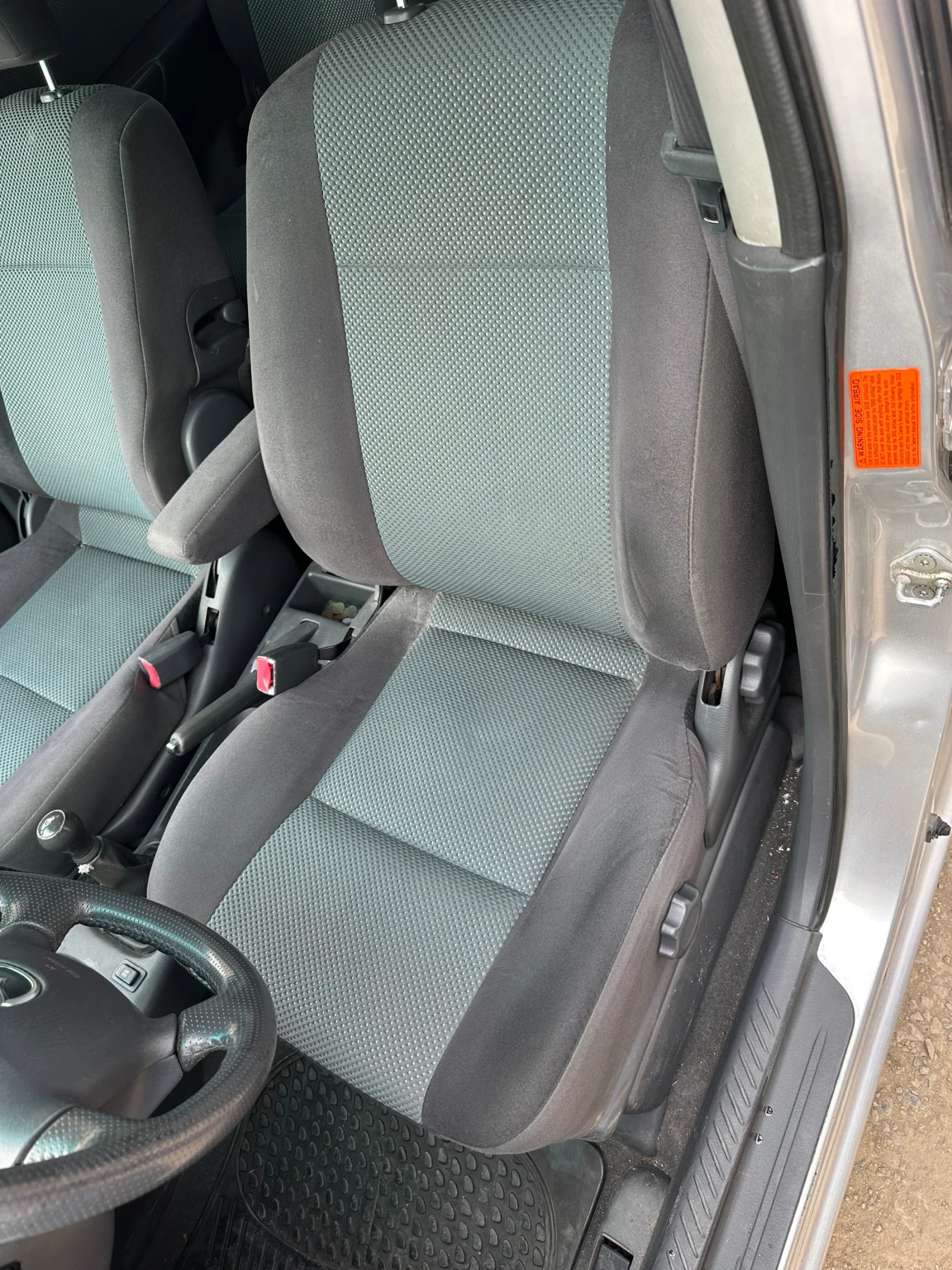 Mazda Premacy, снимка 8 - Автомобили и джипове - 53914894