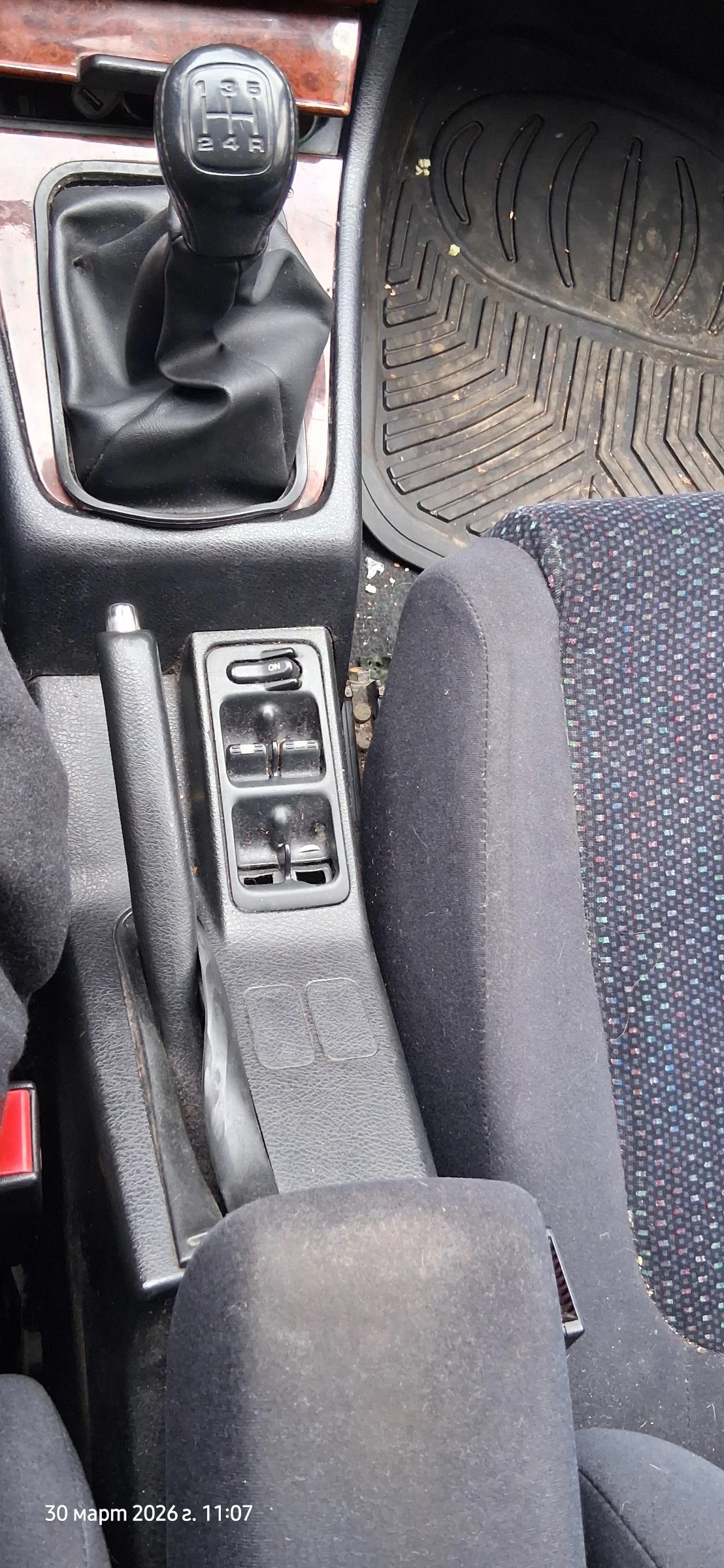 Honda Accord, снимка 16 - Автомобили и джипове - 54041344