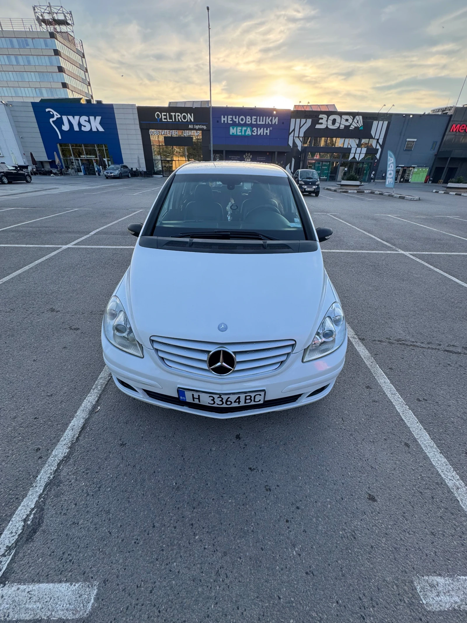 Mercedes-Benz B 180 CDI, снимка 5 - Автомобили и джипове - 54670704