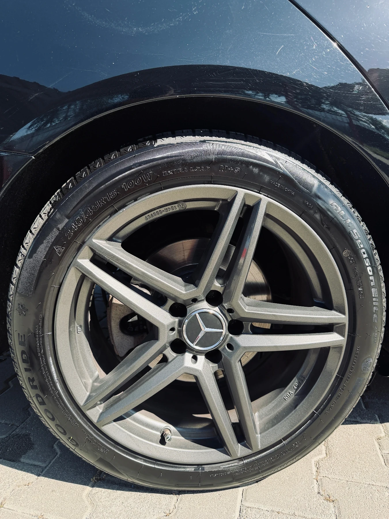 Mercedes-Benz E 220, снимка 10 - Автомобили и джипове - 54727950
