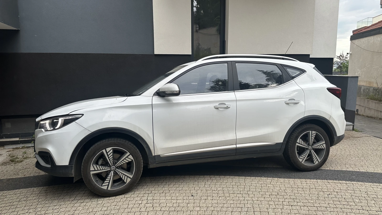 Mg Zs EV Luxury | Mobile.bg � ����������� 3