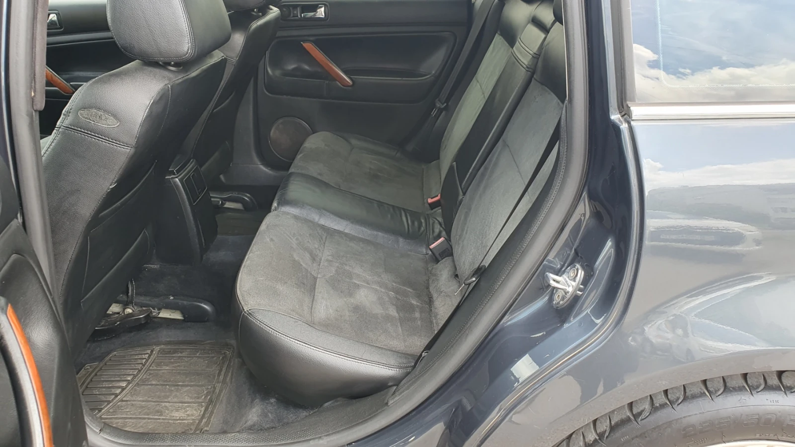 VW Passat 1.9TDi 131кс АВТОМАТИК, снимка 12 - Автомобили и джипове - 55633008
