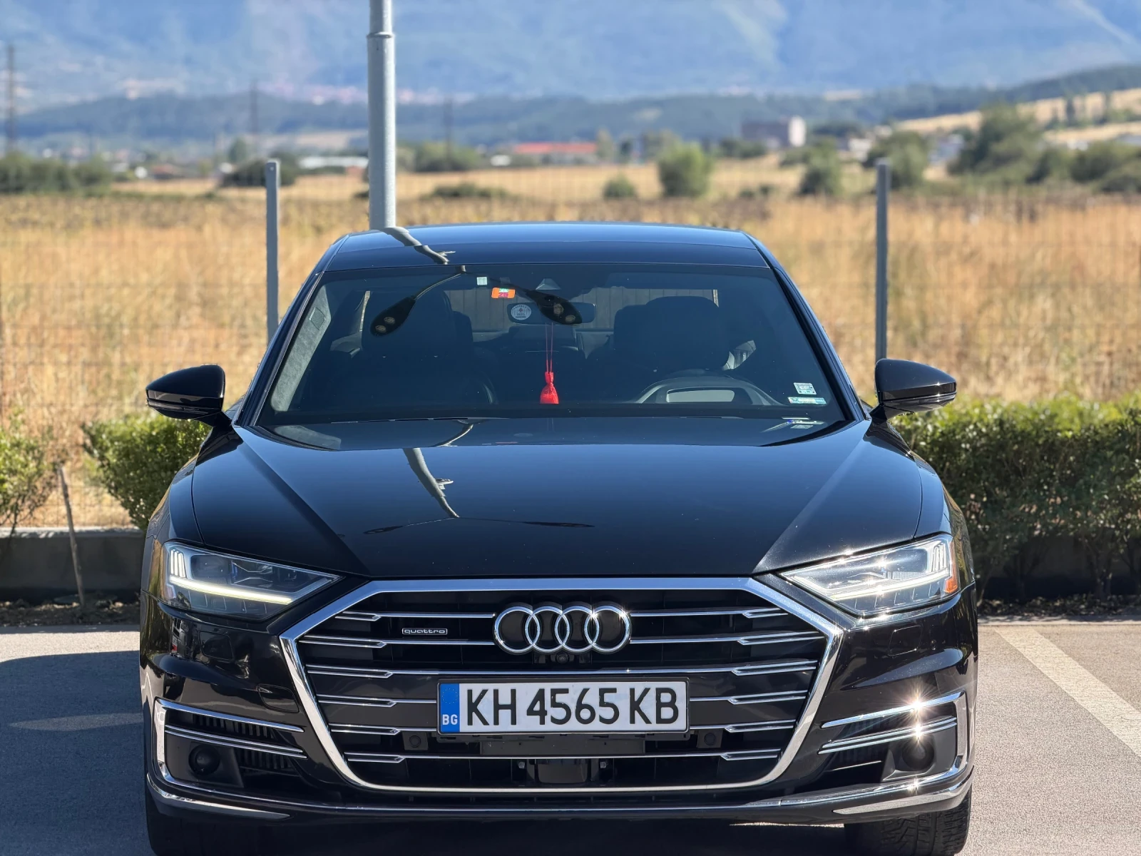 Audi A8 L 4.0TFSI* FULL* TOP* РЕГИСТРИРАН* ОБСЛУЖЕН* ЛИЗИН