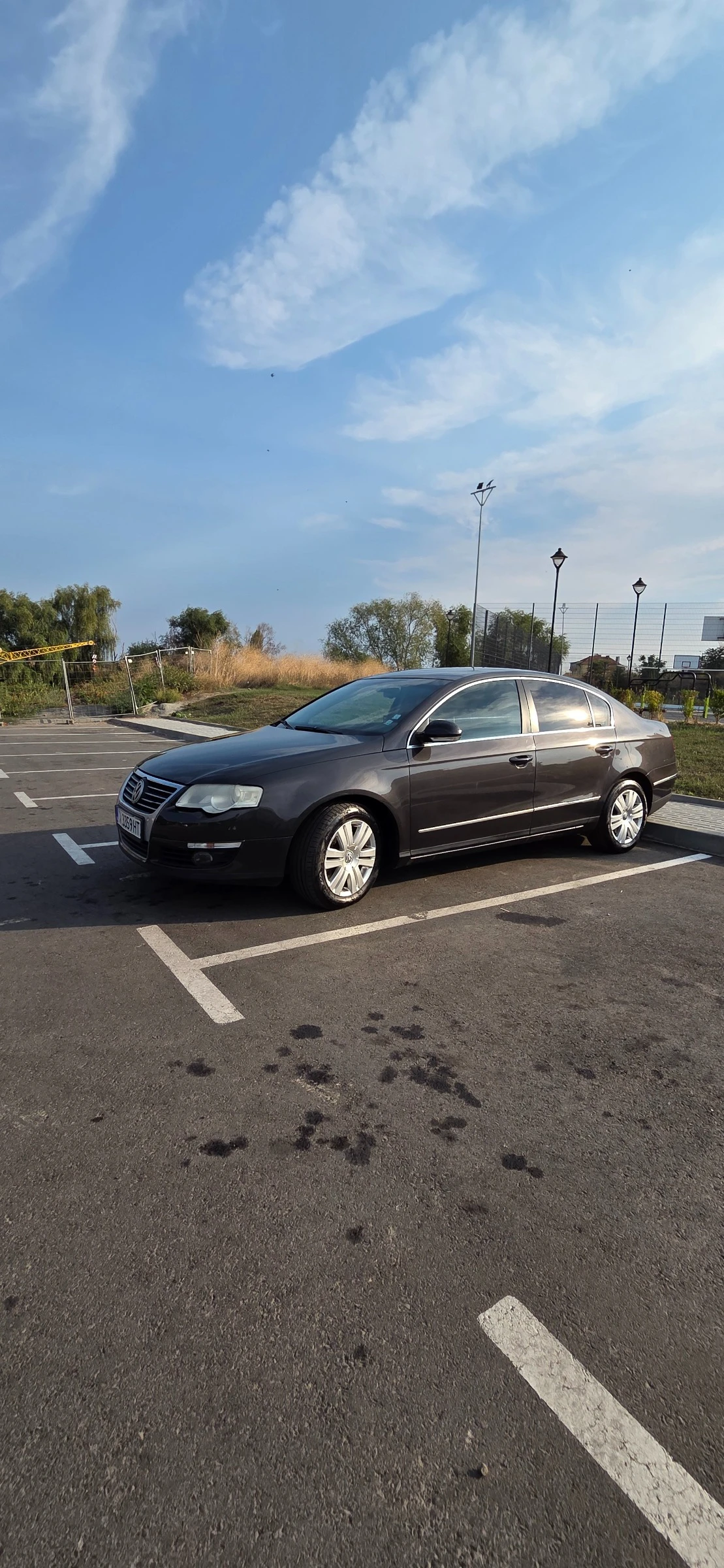 VW Passat, снимка 2 - Автомобили и джипове - 56047302
