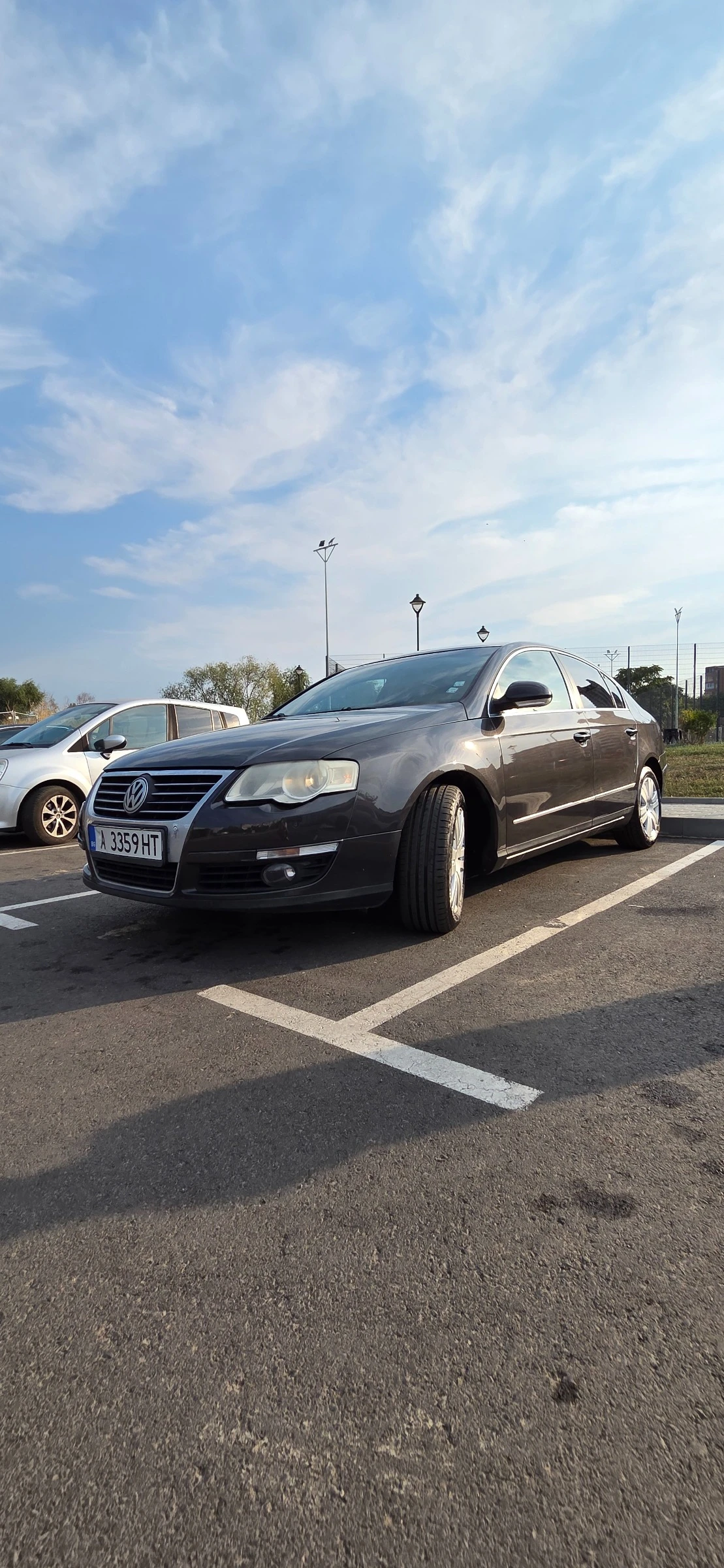VW Passat, снимка 8 - Автомобили и джипове - 56047302
