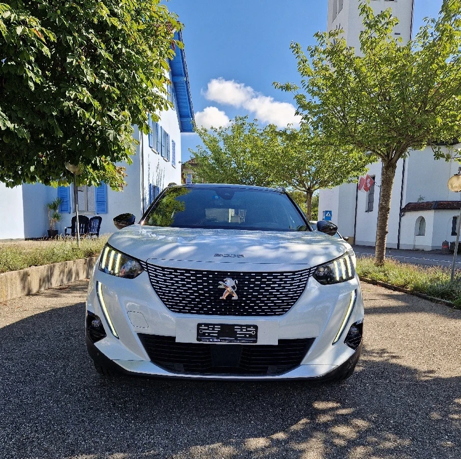 Peugeot 2008 2008e GT Line 54kW, снимка 4 - Автомобили и джипове - 56075316