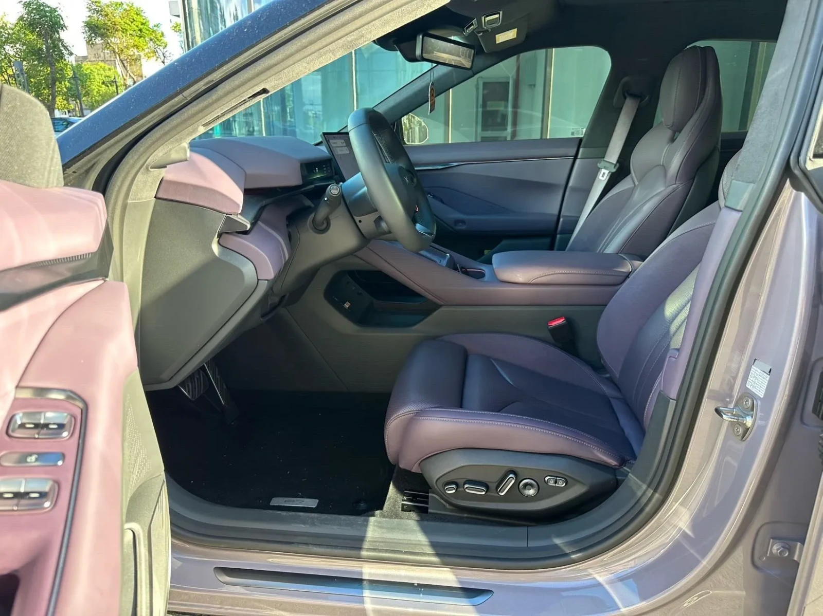 Xpeng P7 AWD 92.2kWh Ultra Edition | Mobile.bg � ����������� 8