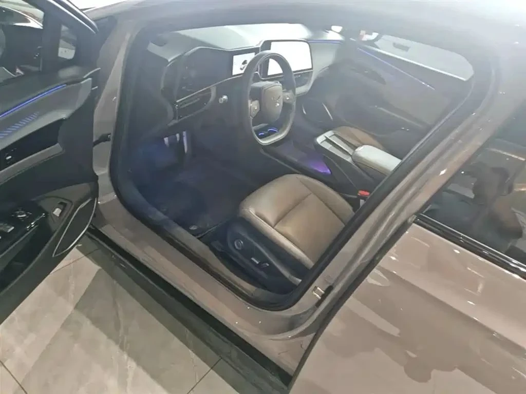 HongQi H9 | Mobile.bg � ����������� 8