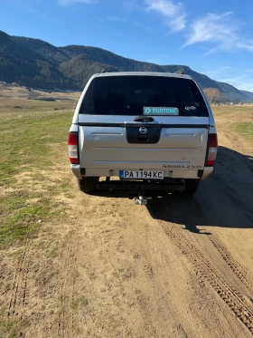 Nissan Navara 2.5 d / 133 k.c., снимка 4 — Bazar.bg Nissan Navara 2.5 d / 133 k.c., снимка 4