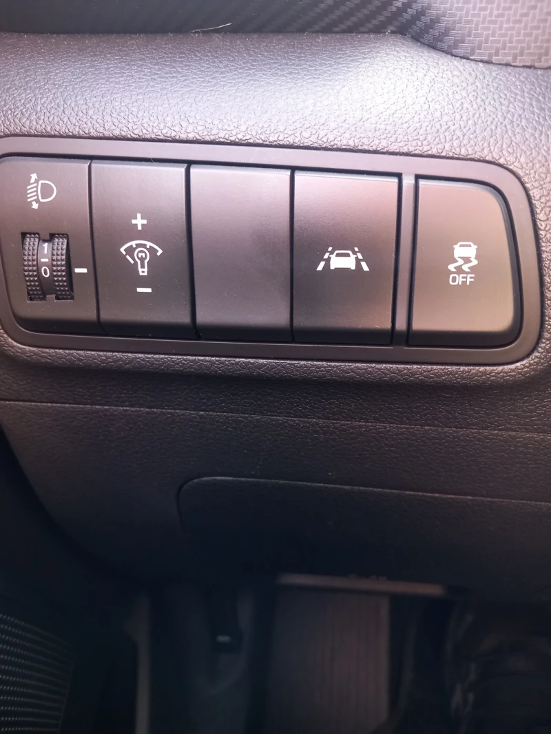 Hyundai Tucson, снимка 13 - Автомобили и джипове - 52704449