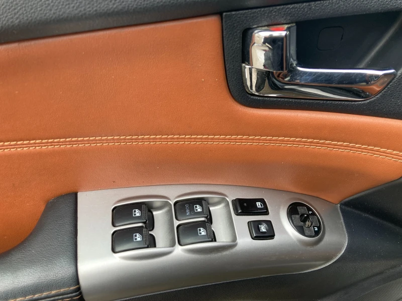 Kia Sportage, снимка 12 - Автомобили и джипове - 53537251