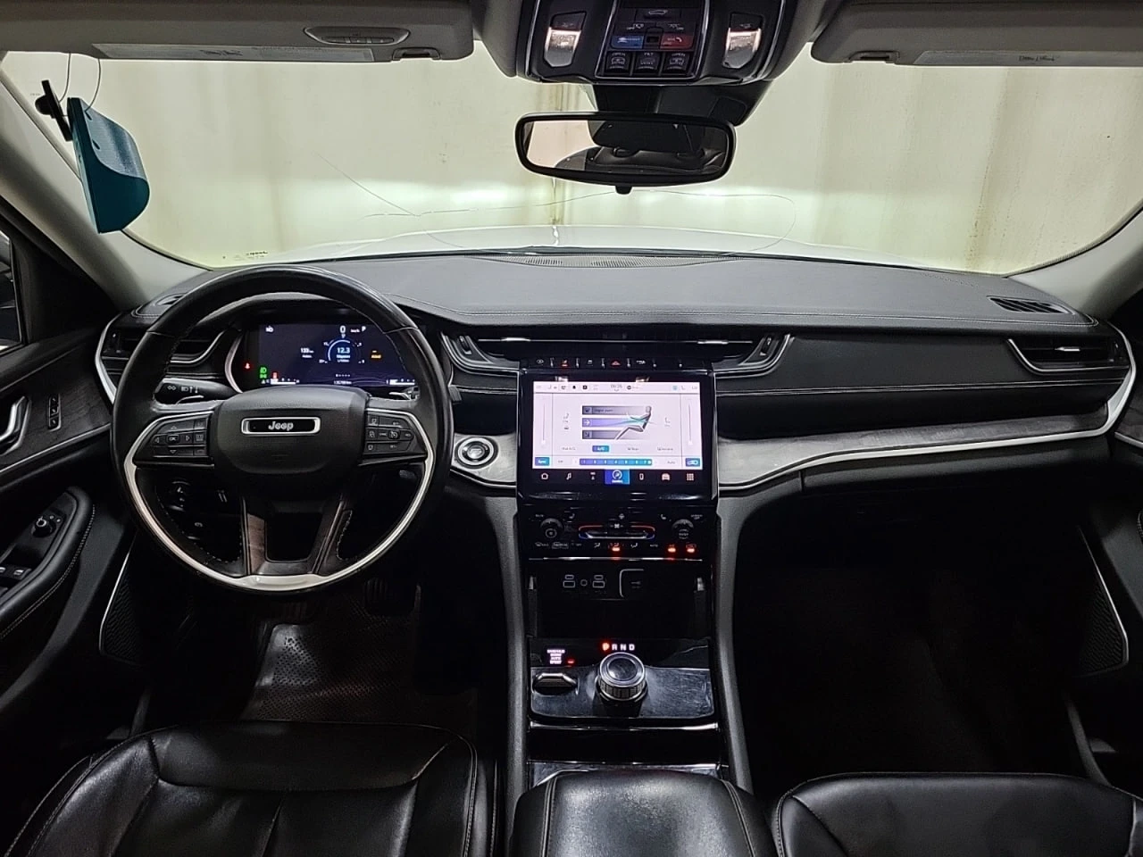 Jeep Grand cherokee 2022 LIMITED * АВТО КРЕДИТ*  - изображение 9