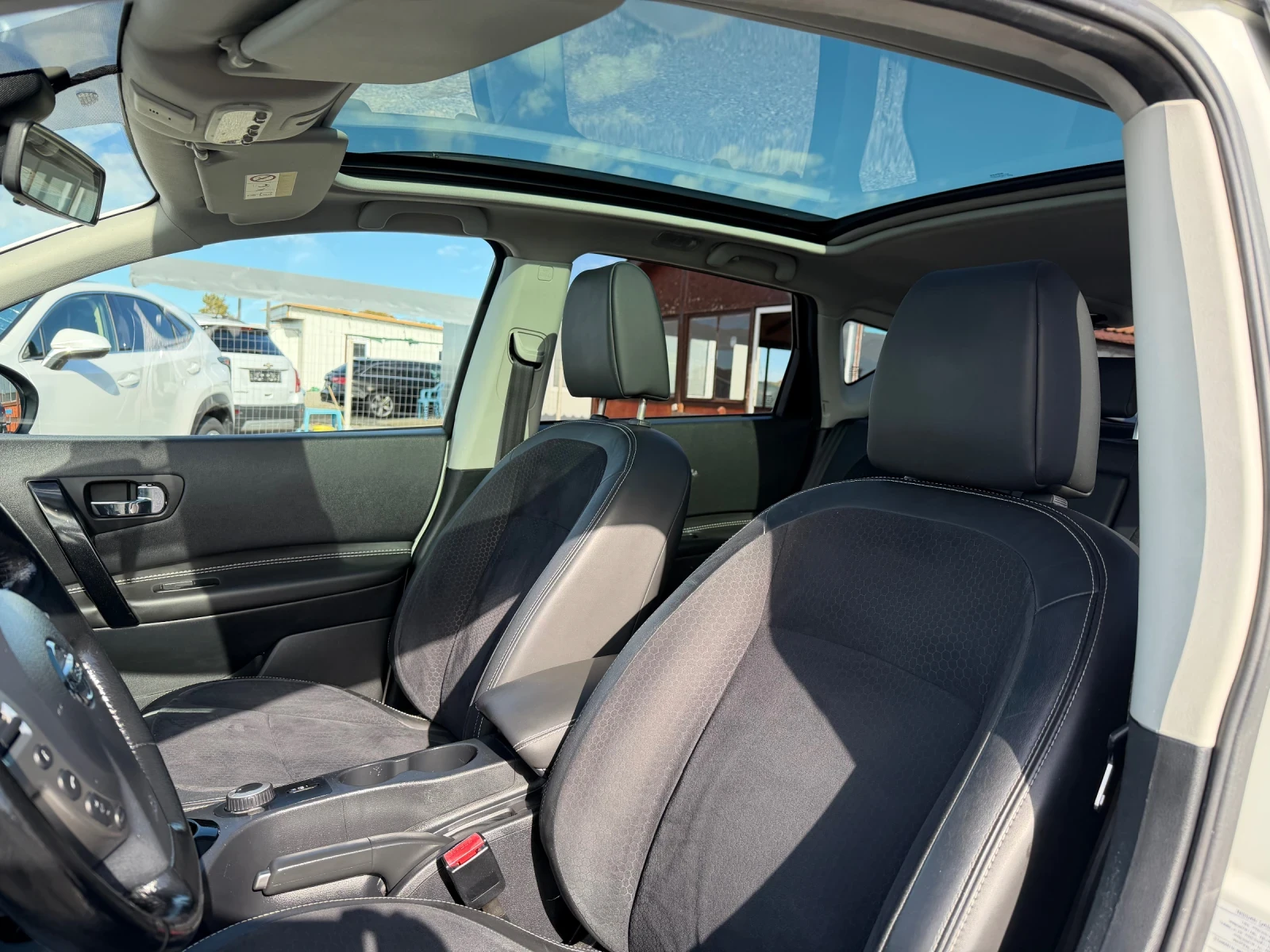 Nissan Qashqai 2.0 DCI 4x4   | Mobile.bg   12