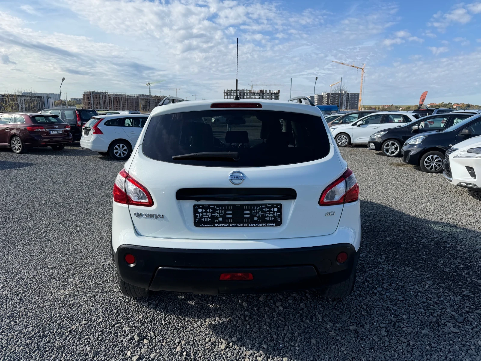 Nissan Qashqai 2.0 DCI 4x4 АВТОМАТИК ПАНОРАМА - изображение 6