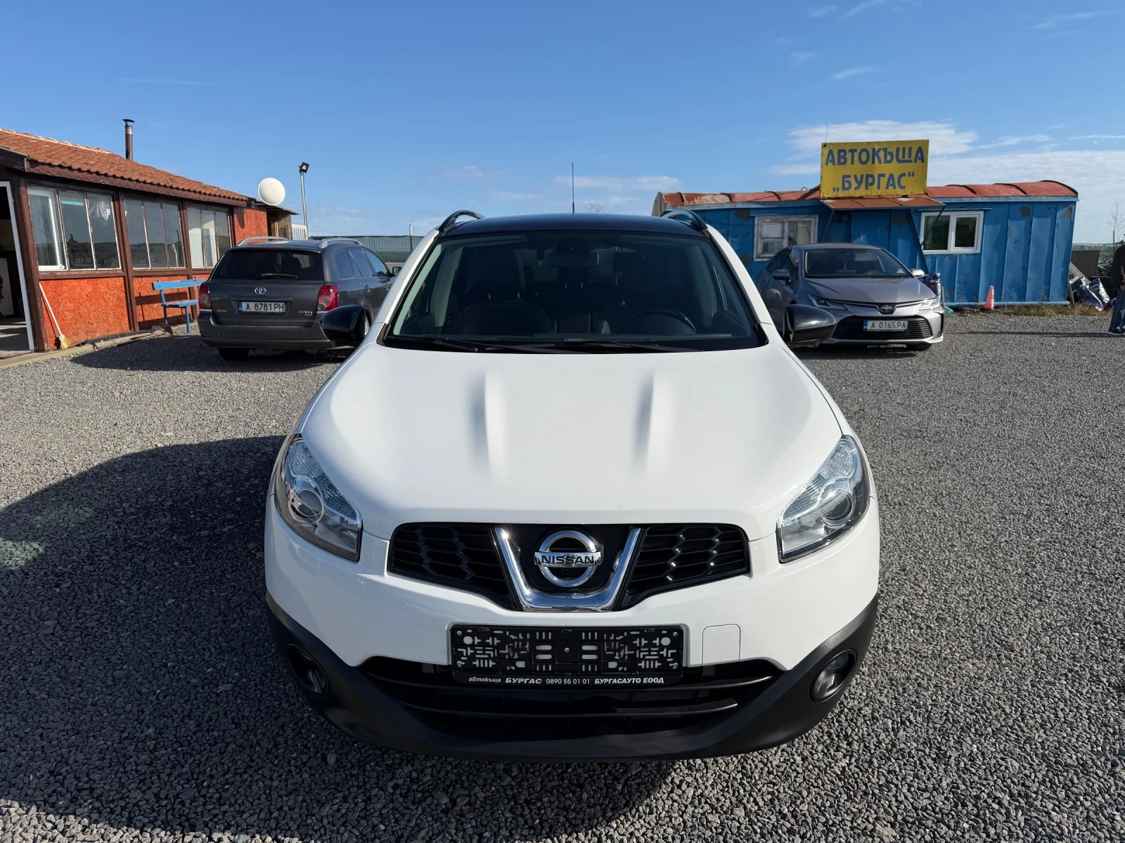 Nissan Qashqai 2.0 DCI 4x4 АВТОМАТИК ПАНОРАМА - изображение 3