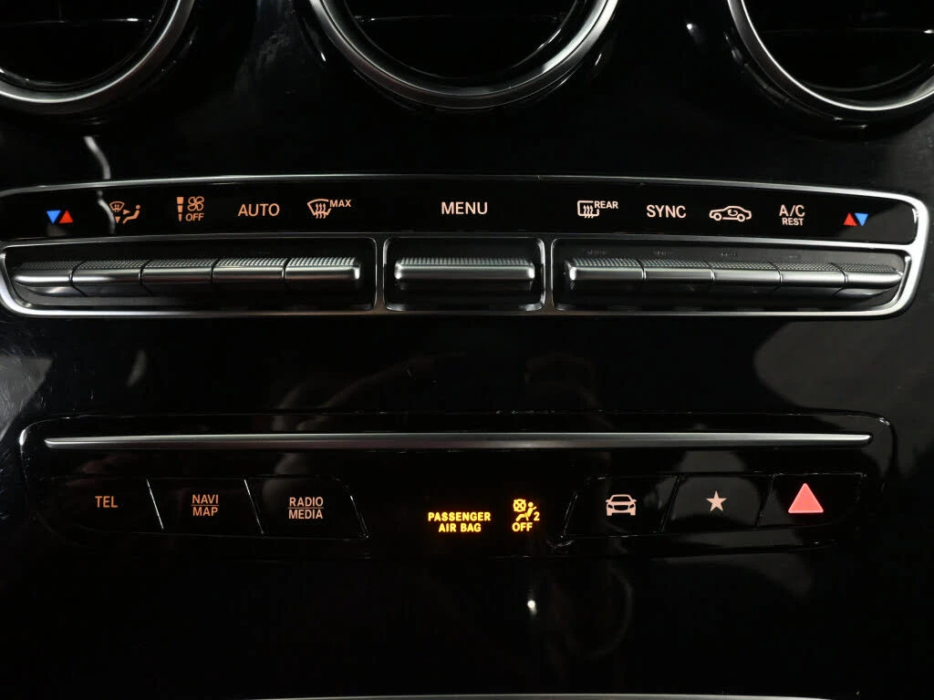 Mercedes-Benz GLC 300 SUV 4MATIC АвтоКредит  (ЦЕНА ДО БГ), снимка 7 - Автомобили и джипове - 53867134