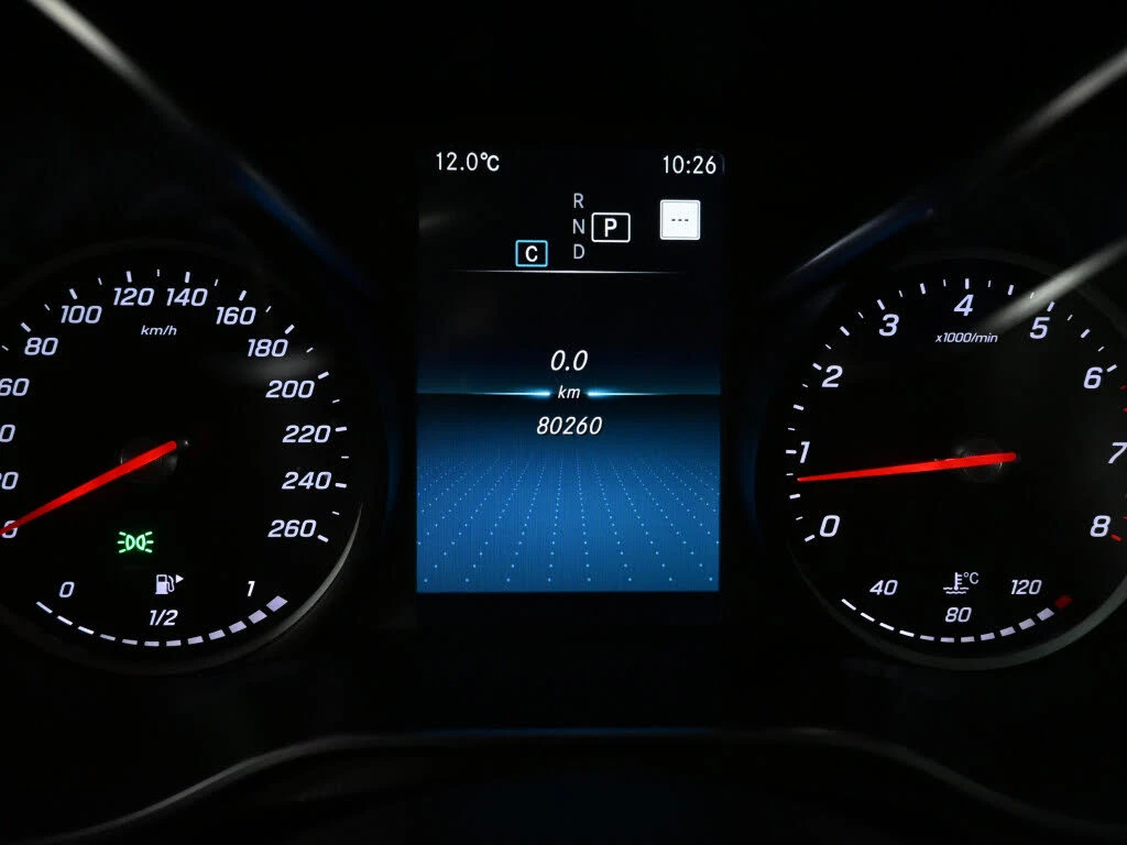 Mercedes-Benz GLC 300 SUV 4MATIC АвтоКредит  (ЦЕНА ДО БГ), снимка 6 - Автомобили и джипове - 53867134