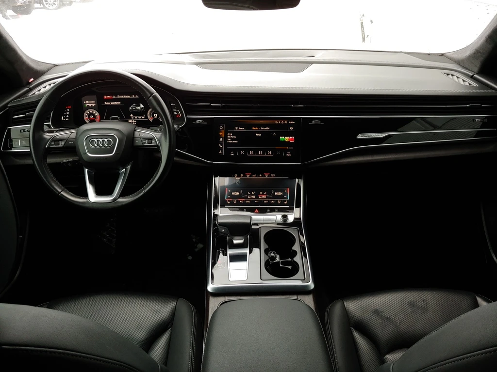 Audi Q8 Bang & Olufsen* Virtual Cockpit Plus* Head-Up* , снимка 10 - Автомобили и джипове - 54007963