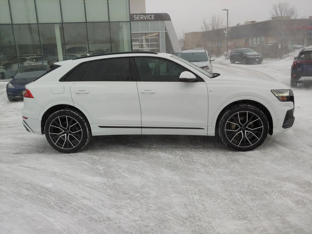 Audi Q8 Bang & Olufsen* Virtual Cockpit Plus* Head-Up* , снимка 6 - Автомобили и джипове - 54007963
