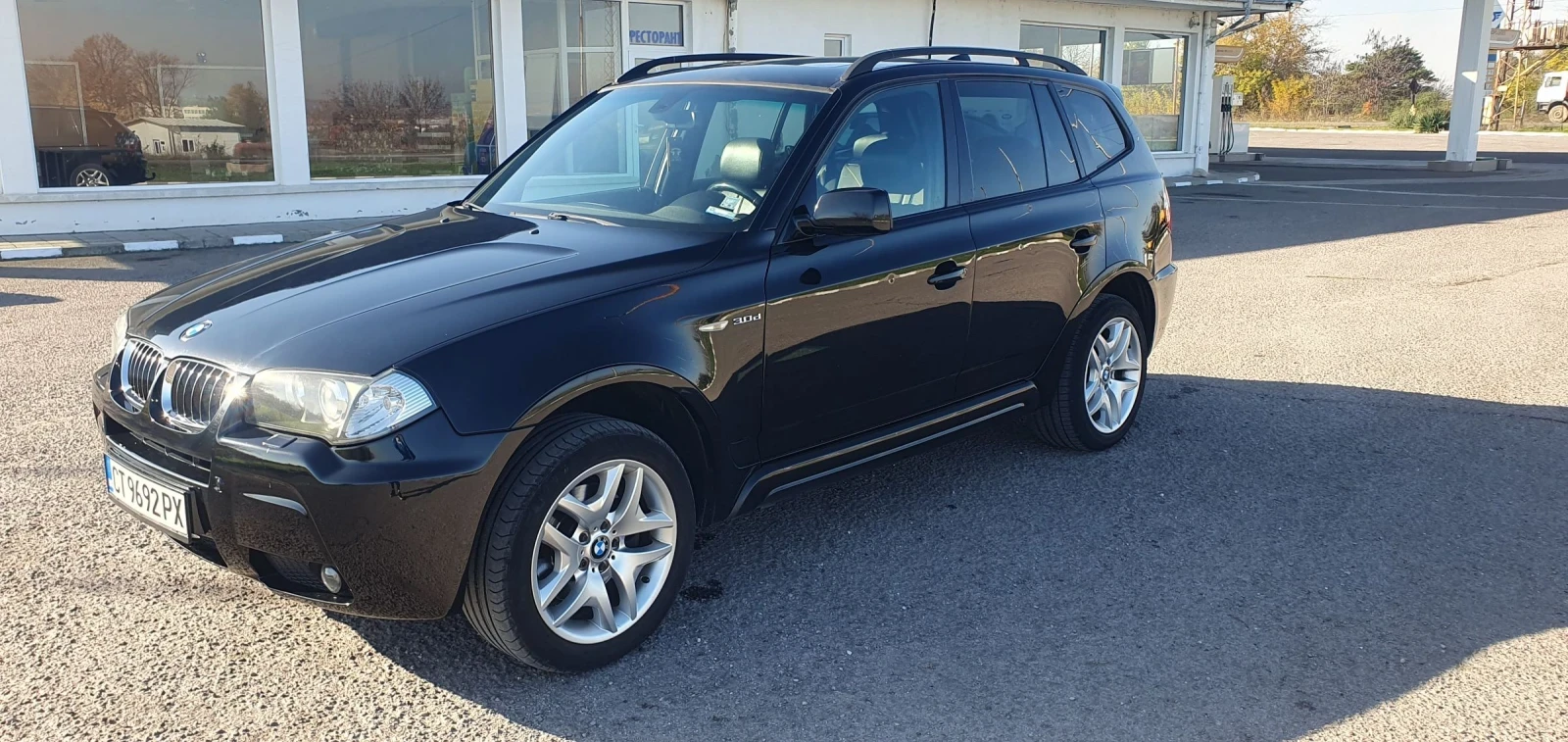 BMW X3 218 hp M - Pack, снимка 2 - Автомобили и джипове - 54460769