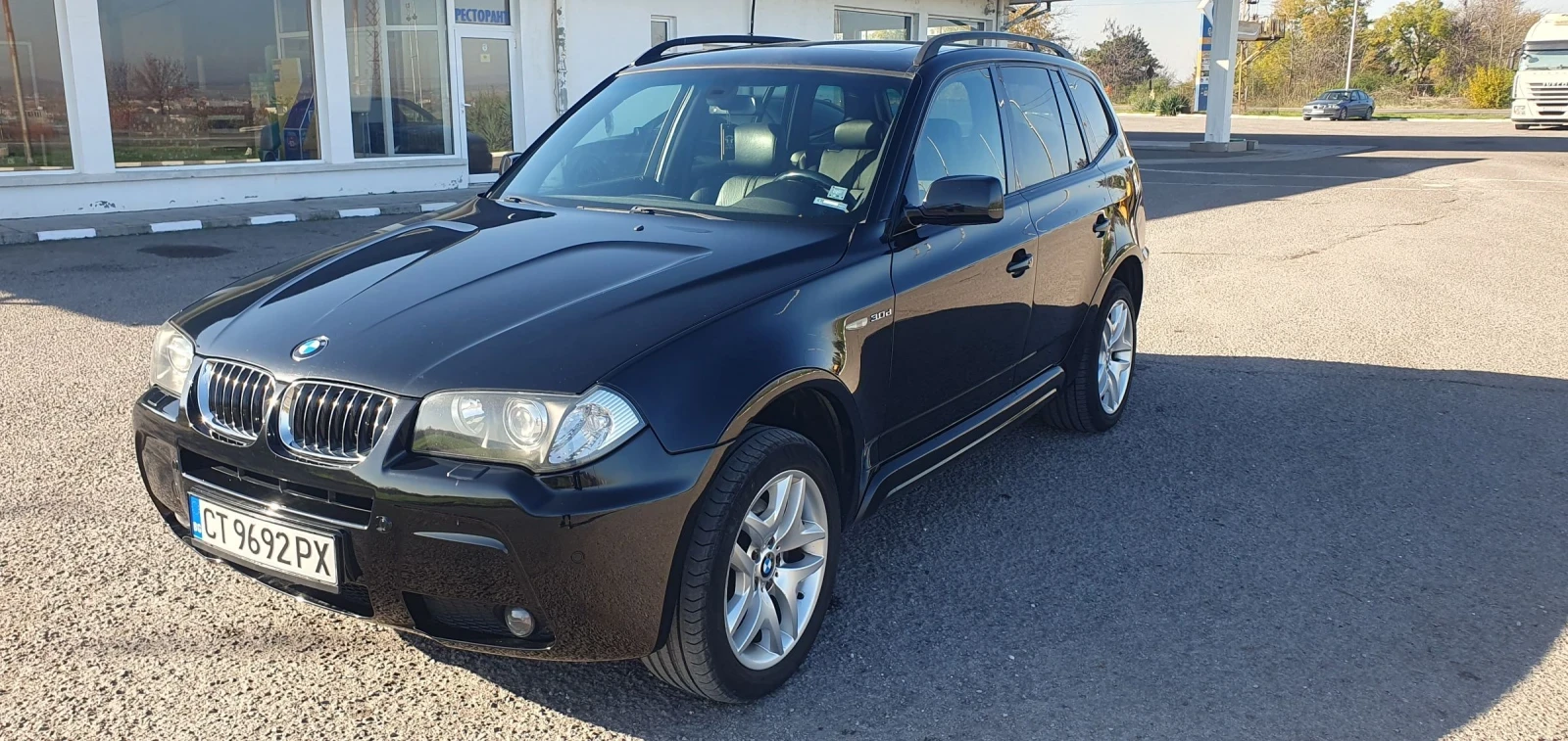 BMW X3 218 hp M - Pack